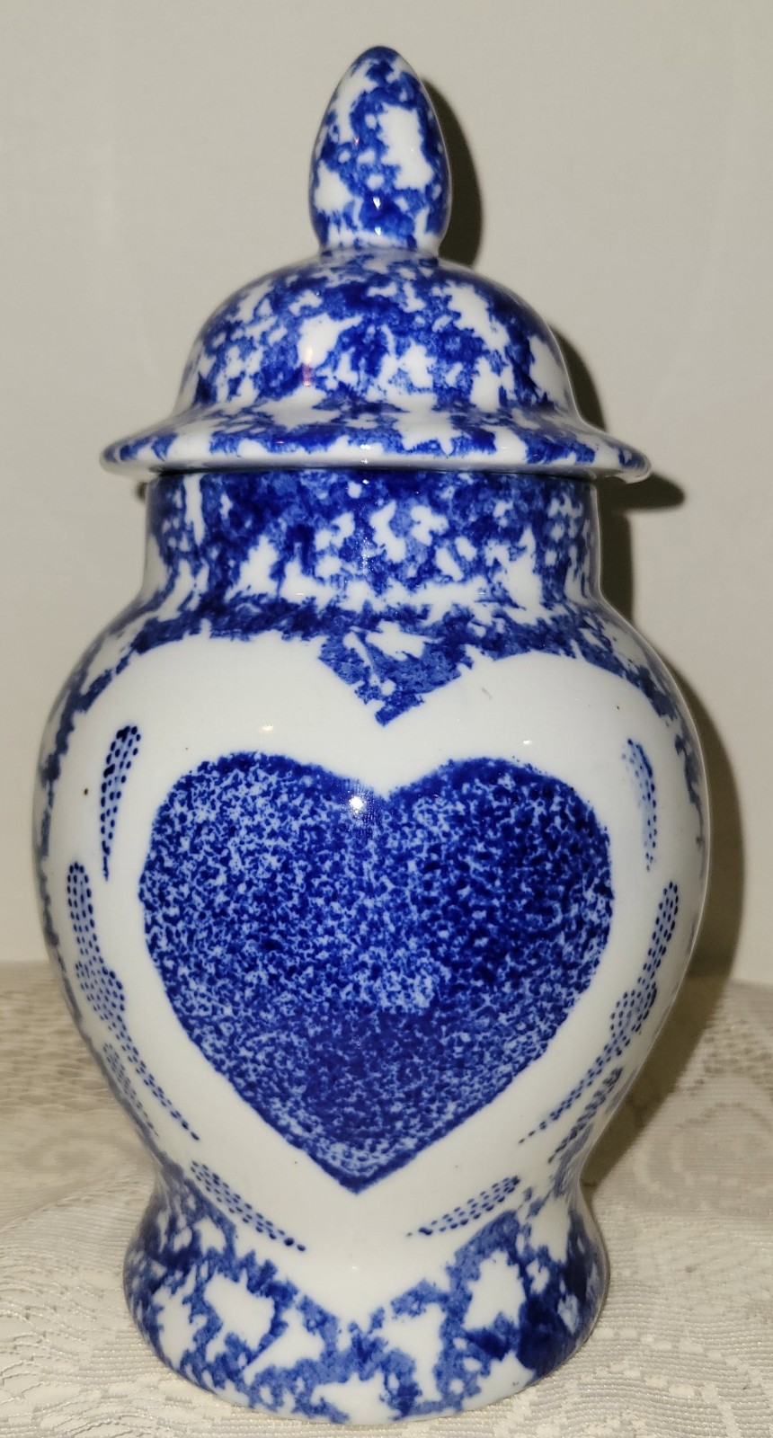 Cottagecore Blue & White Porcelain Ceramic Apothecary Heart Ginger Jar