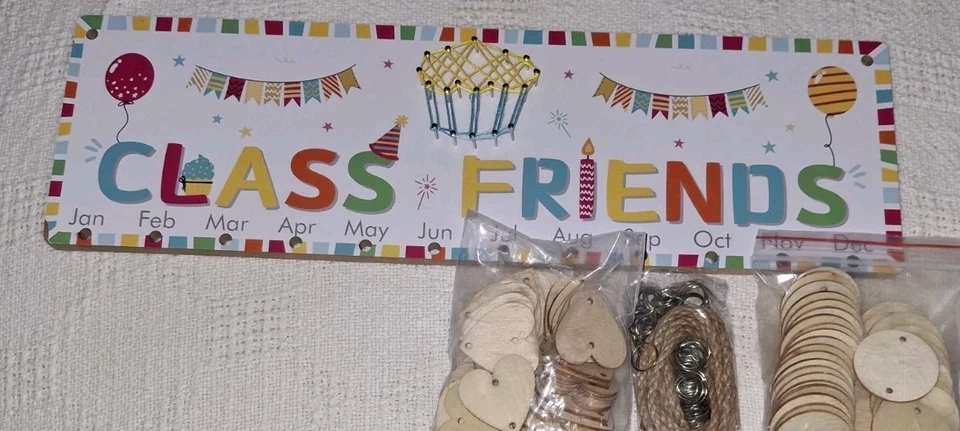 Wooden Classroom Birthday Reminder Calendar - Image 3 of 4