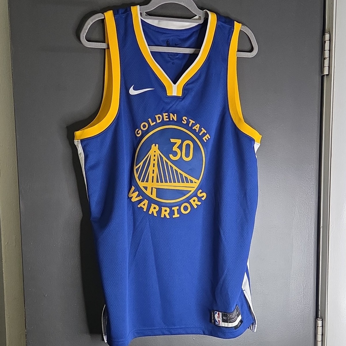 Nike Golden State Warriors Stephen Curry #30 Icon Swingman Jersey