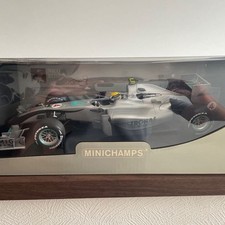 Unopened Minichamps 1 18 MERCEDES GP PETRONAS N. Rosberg 2010