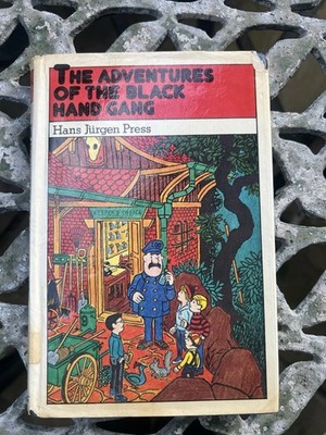 Vintage 1976 1st Edition ?? Ex Lib Adventures Of The Black Hand Gang Hans Jurgen