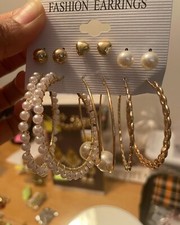 White Pearl fashion hoop earrings Studs 6 trendy Fashion earrings Card For women