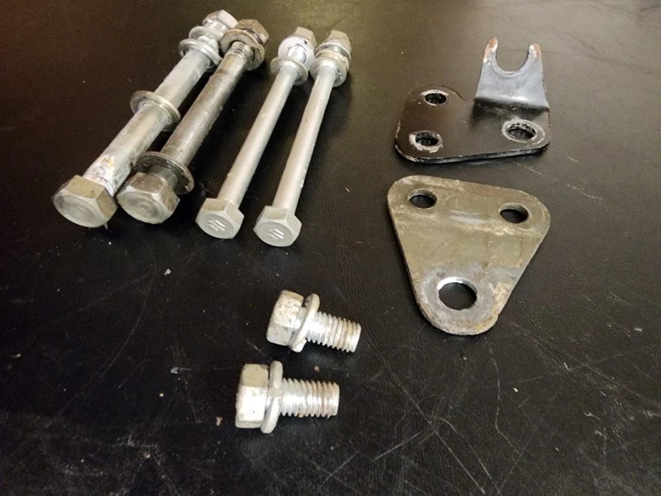 Suzuki TC100 1974 Blazer Kit de soportes de motor Juego de soportes Herrajes TC tc 100 Foto 3 de 4