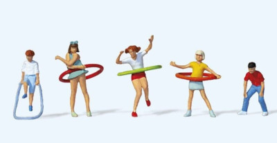 NEW  HO Preiser Figures # 10767 CHILDREN PLAYING ( Various Poses )