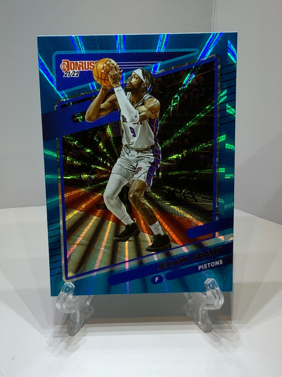 2021-22 Donruss Basketball Jerami Grant Teal Laser #54 Pistons