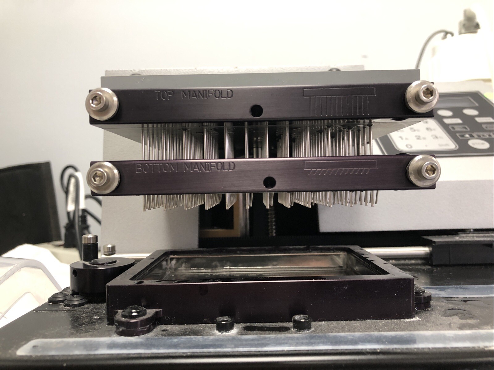 BioTek ELx405 Select CW ELX405UCWSMF Microplate Washer and Vacuum Pump