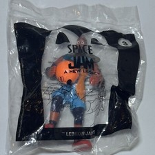McDonald's 2021 Space Jam A New Legacy 3 Lebron James SEALED Toy Action Figure