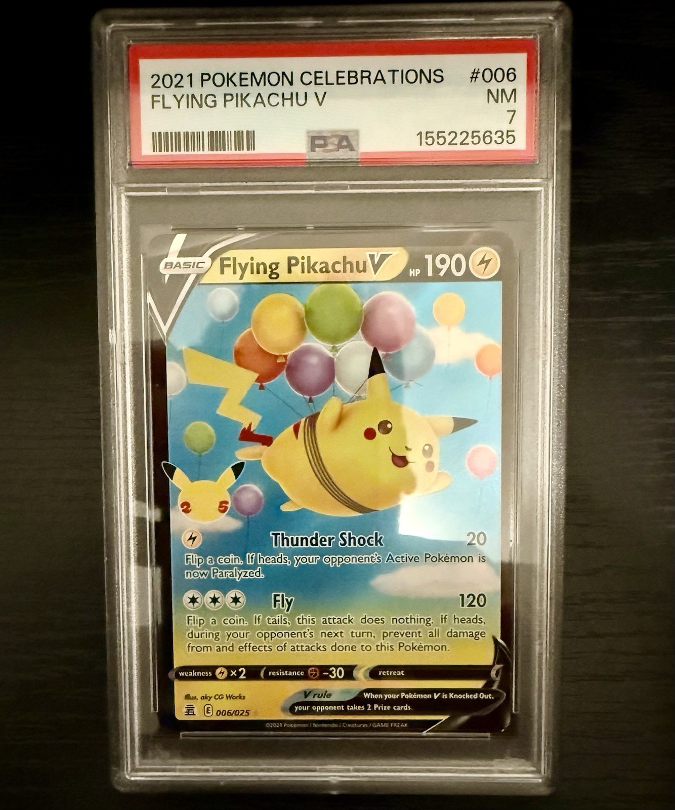 Pokémon TCG Pikachu Celebrations 6/25 Flying Pikachu V 2021