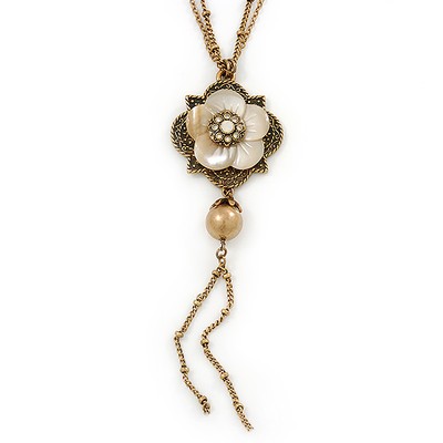 Vintage inspirierter Blumenanhänger aus Perlmutt mit langer Doppelkette