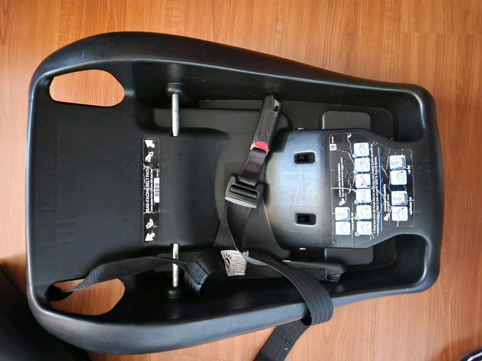 Two (Used) Maxi-Cosi Stand Alone Infant Car Seat Base, Black **Fast Shipping** - Image 3 of 4