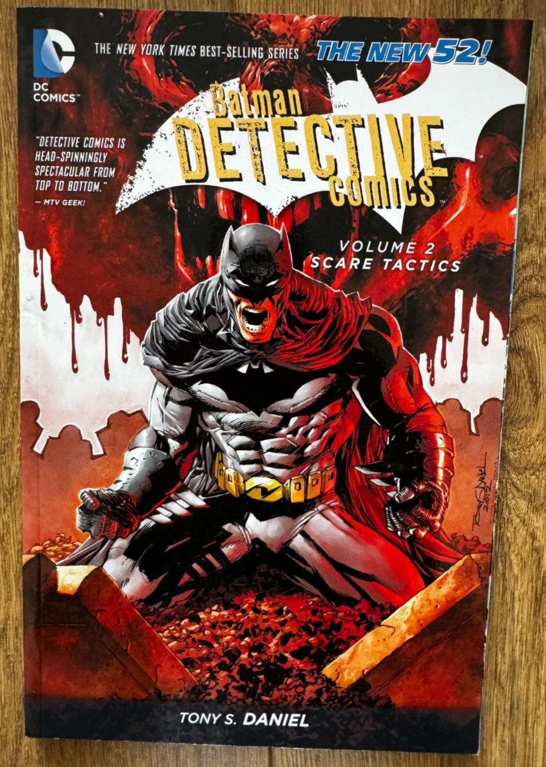 Batman Detective Comics  Scare Tactics  Paperback TPB Graphic Novel New 52