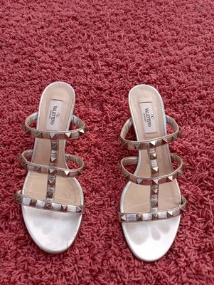 Valentino Garavani  Rockstud Metallic Leather Block Heel Sandals Size 38