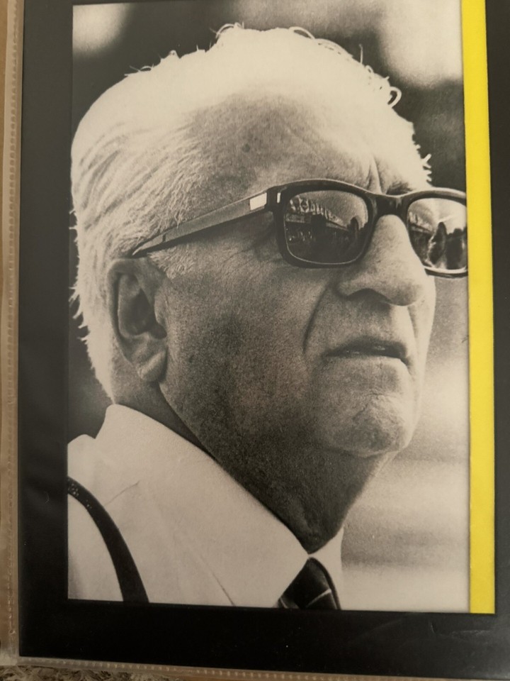 ENZO FERRARI SIGNED FERRARI AUTOGRAPHEDORIGINAL MINT LEAFLET. eBay