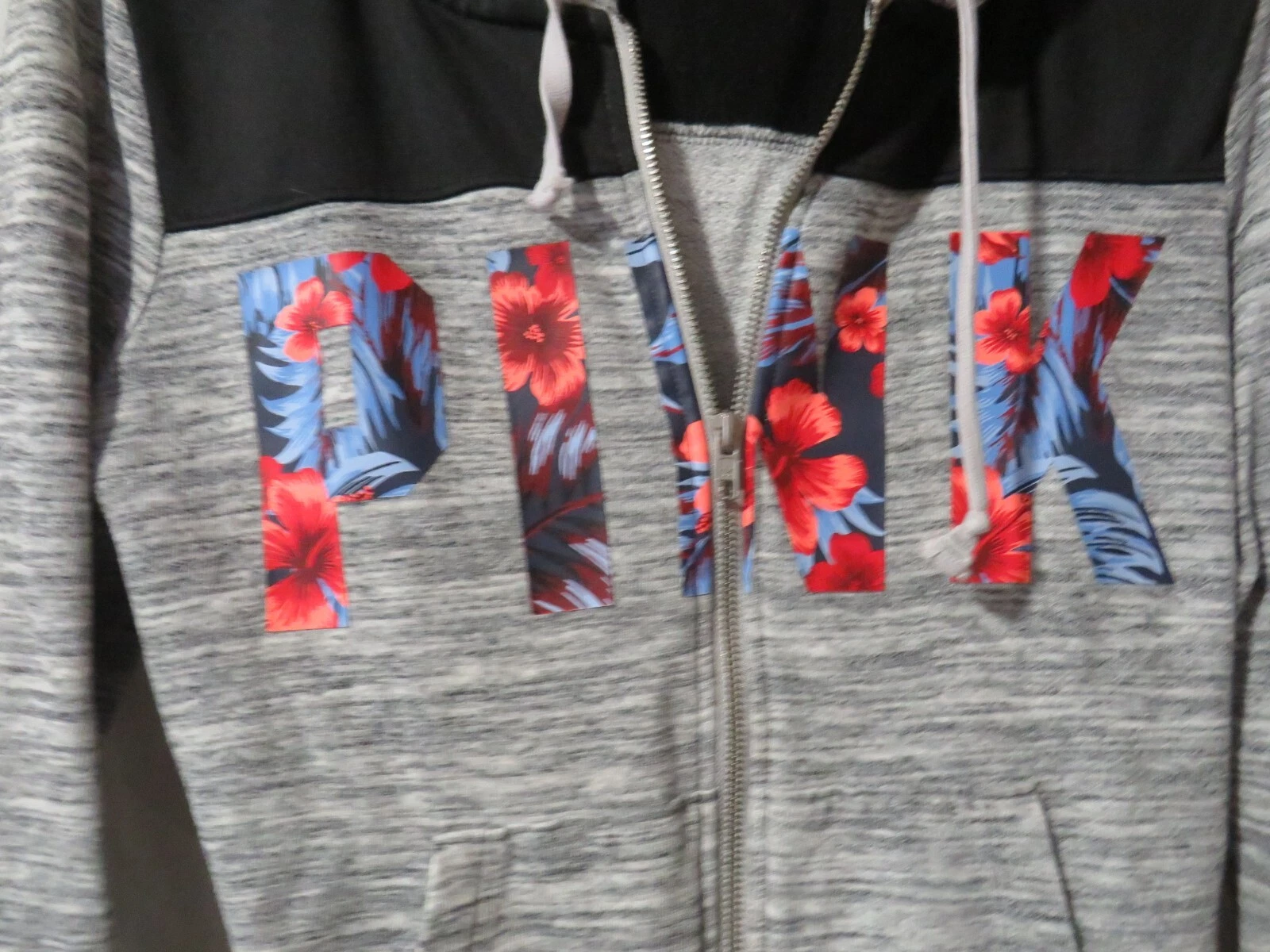 UNDERCOVER Victoria’s Secret ROSA stampa floreale grigio nero cappuccio zip taglia S