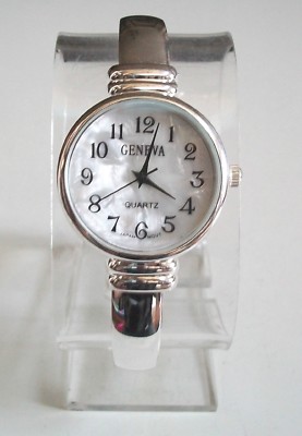 SILVER FINISH WITH NUMBERS GENEVA WOMEN'S BANGLE DRESSY CASUAL FASHION WATCH