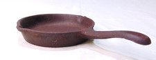 Vintage Cast Iron Salesman Sales Sample Miniature Skillet Fry Pan 4"