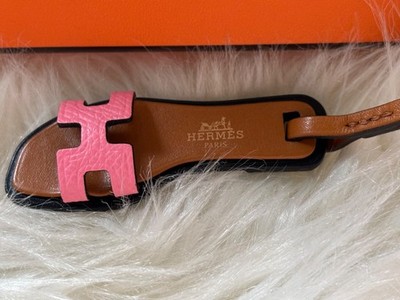 New Authentic Hermes Oran Nano Charm Sandal Bag Charm Rose Confetti Epsom