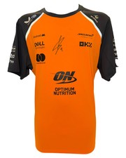 LANDO NORRIS SIGNED MCLAREN FORMULA 1 CHAMPION T-SHIRT (ACG CERT AG17777)