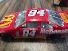 1995 Bill Elliott 94 McDonald  s Ford 1/24 Racing Champions Nascar Diecast