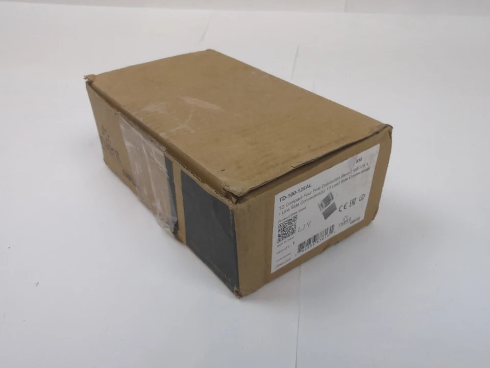 Nvent 563830 TD100/125AL ERIFLEX Power Distribution Block Four Pole 100/125A NEW - Image 3 of 4