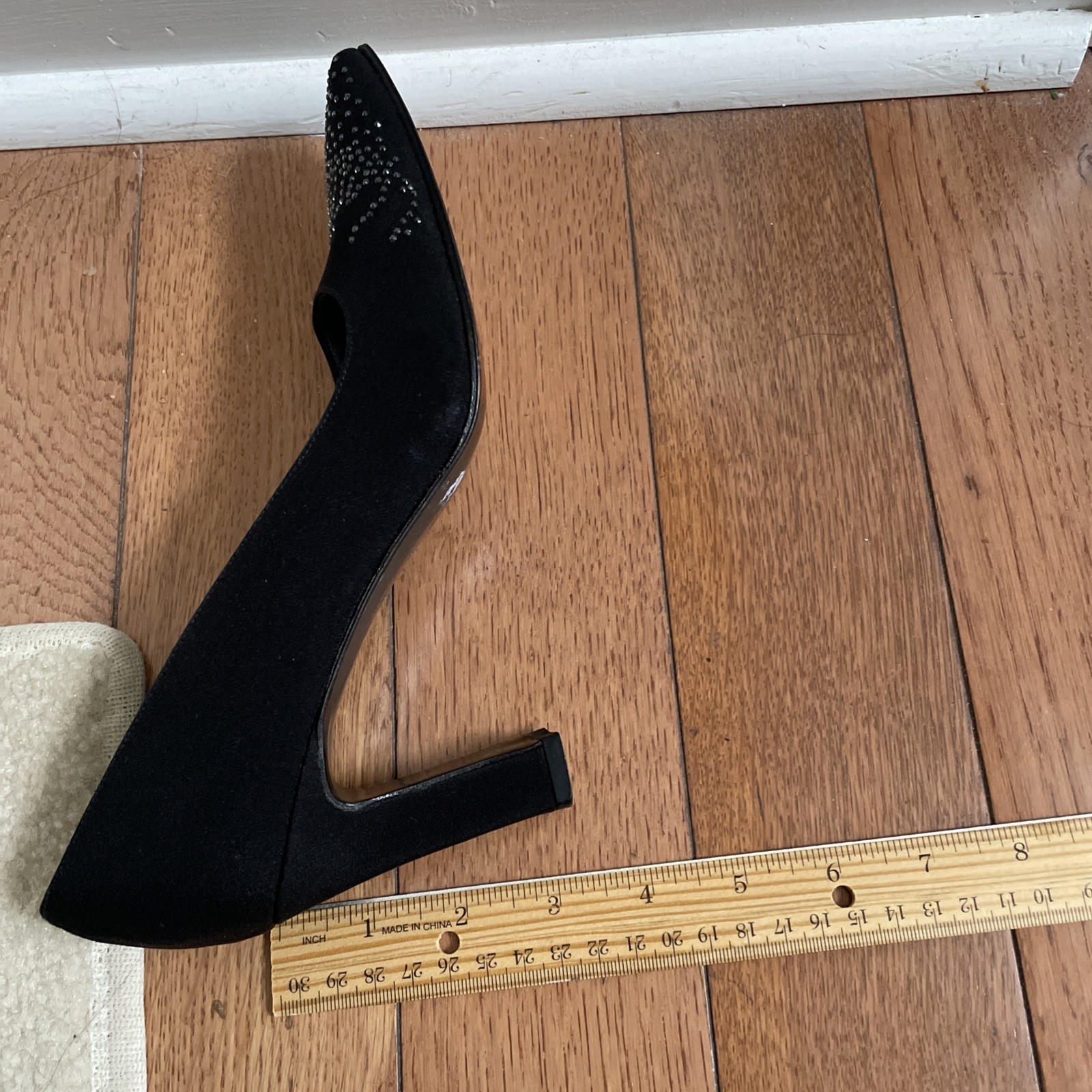 Stuart Weitzman Women's Black Sparkle Rhinestone Pumps Heel Size 7.5 AA