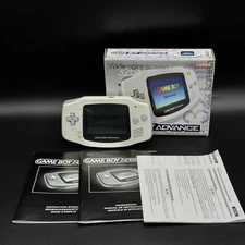 NINTENDO GAME BOY ADVANCE WHITE GBA WHITE ORIGINAL COMPLETE BOX AND MANUALS