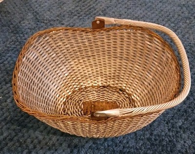 Vintage Woven Metal Wire Basket Silver&Gold W/ Handle Stylish Unique Functional 