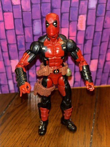 Marvel Comics Legends Series X-Men Deadpool 6-inch Action Figure Toy Loose Used