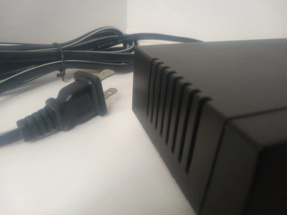 RadioShack RF Modulator Converter 15-1214 Very Good - Image 3 of 4