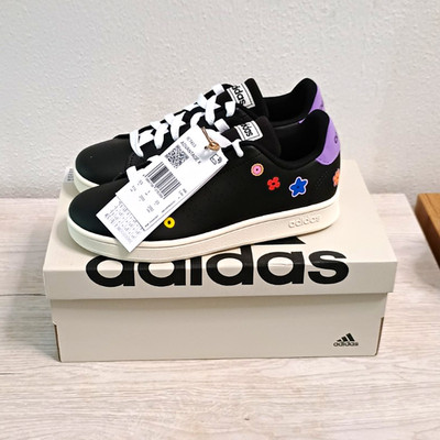 adidas Advantage K Sneaker Low Top Schnürung Blumen Schwarz/Lila/Weiß EU 33