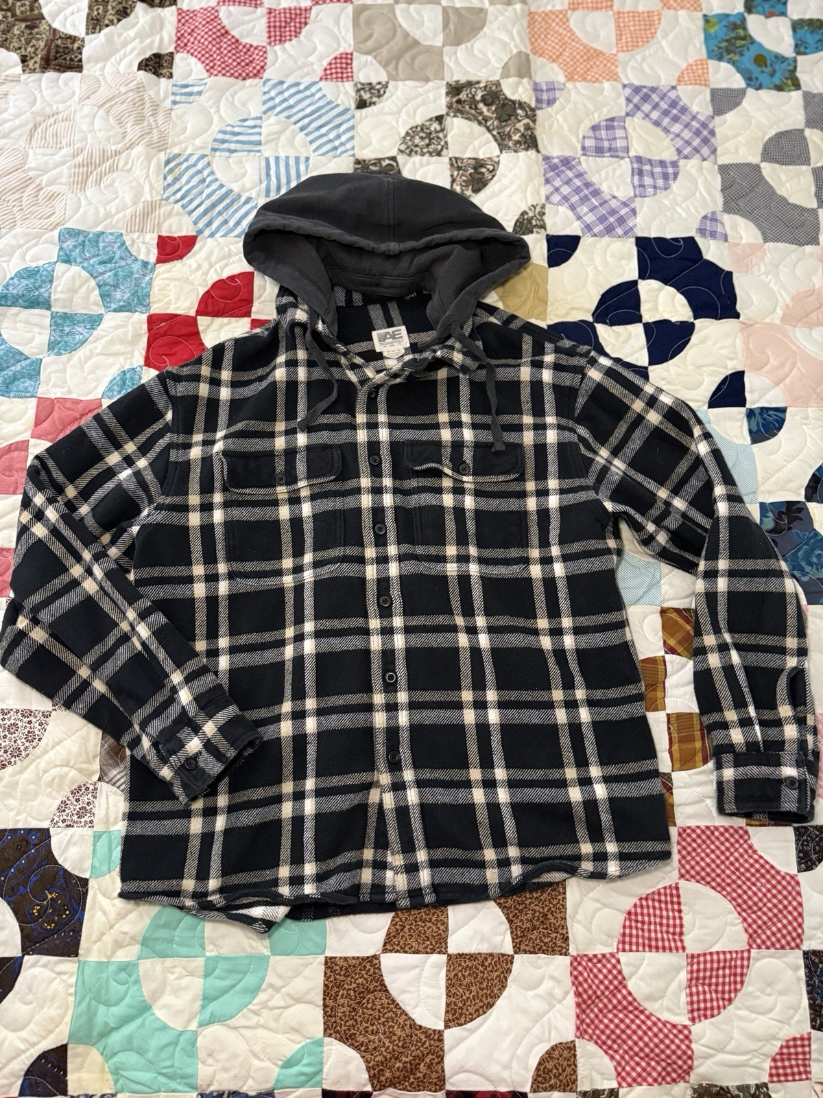 American Eagle Flannel With Removable Hood Thick Size L Mens Black &White Plaid