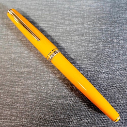 MONTBLANC Fountain Pen Generation Yellow Orange Nib EF 14K old