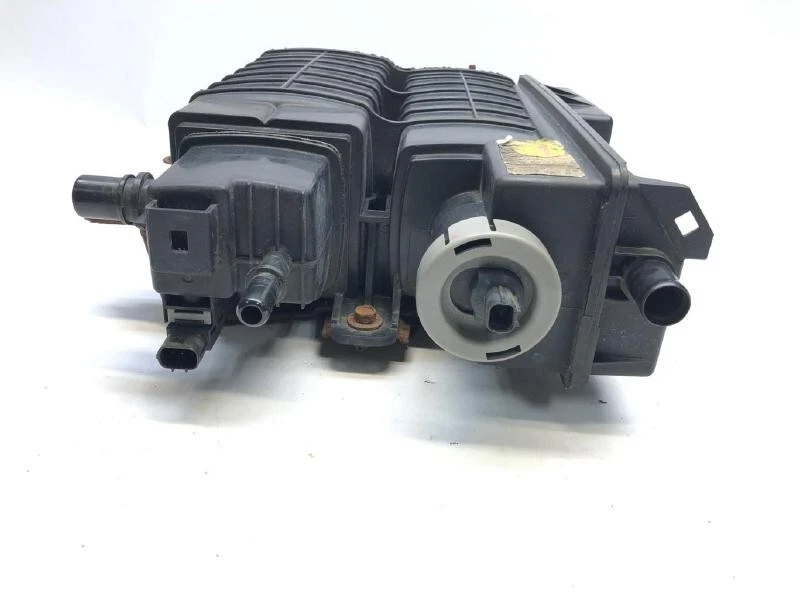 2010-2013 Acua MDX Fuel Vapor Evaporator Canister base model 3.7L OEM - Imagem 2 de 2