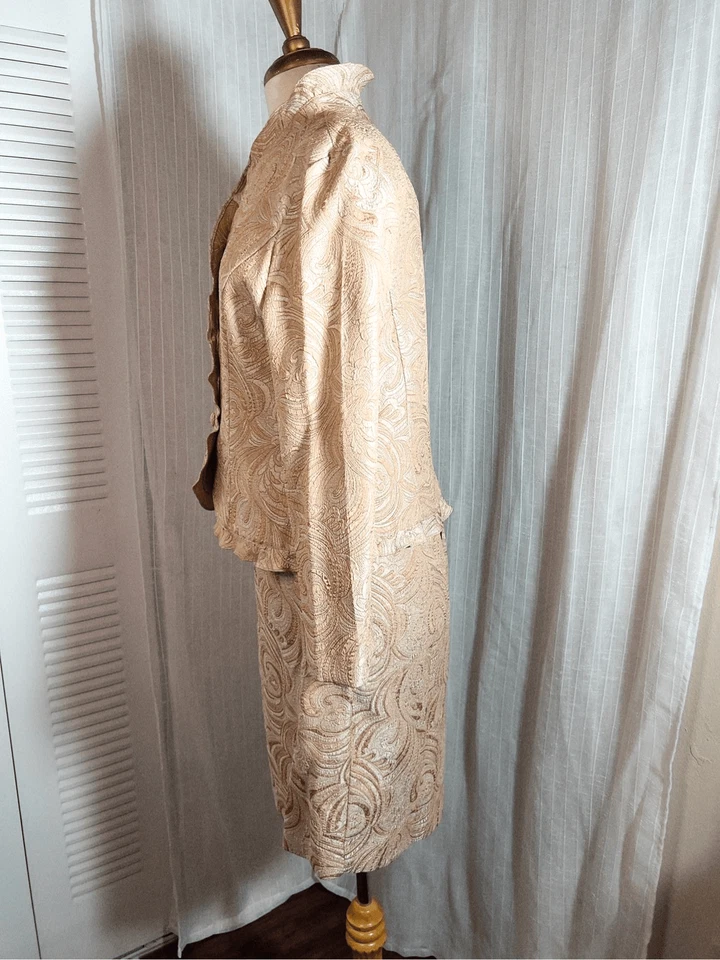 Positive Attitude | Women’s | Skirt Set | Size 12 | Vintage Cream Jacquard Style - Image 3 of 4