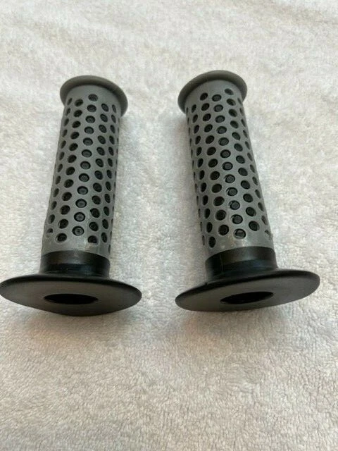 COBRA BMX BIKE GRIPS BLACK GREY VINTAGE OAKLEY DECAL DB GRAY DIAMOND BACK F1 - Image 4 of 4