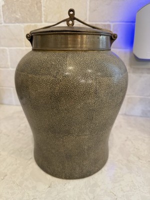 EXCELLENT VINTAGE 1980s TOZAI FAUX SHAGREEN PORCELAIN GINGER JAR BRASS LID 13''