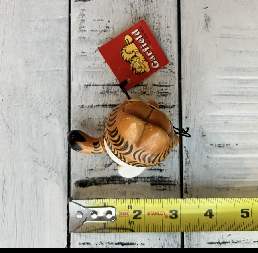Vintage Enesco Garfield Whistling Ceramic Figurine with Tag! Jim