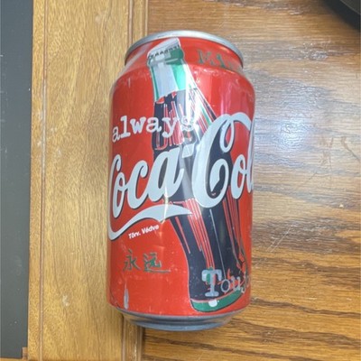 Coca-Cola Vintage Collectible Soda Can Red Original 1994 Theme 0.33L Rare Retro