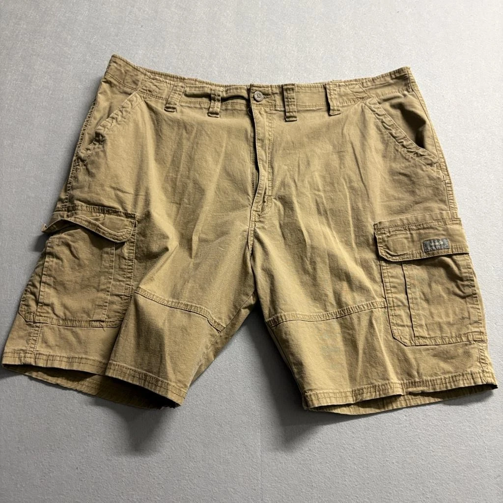 Wrangler Cargo Shorts Mens 44 Brown Cotton Blend Relaxed Fit Casual Outdoor