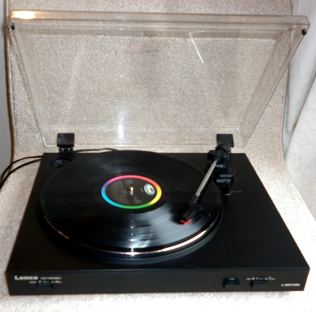 Quality Lenco L3867USB Stereo Turntable System with USB Phono