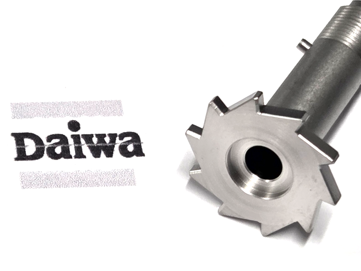 1pc) Daiwa Sealine 400H & 400HW Stainless Main Gear Sleeve - (fits
