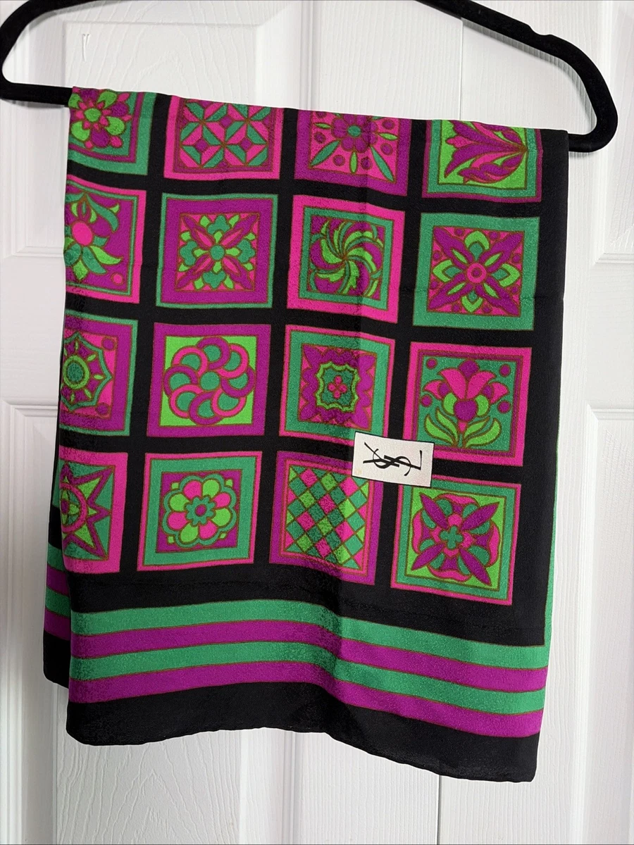 Yves Saint Laurent Saint Laurent Women Vintage Scarves  display picture 1