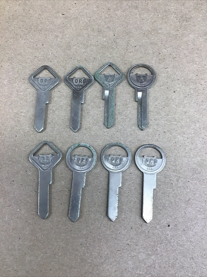 Пара оригинальных заготовок для ключей Ford 1963-1954 F-100 Victoria Customline Skyline B-2 #3 - Изображение 3 из 3