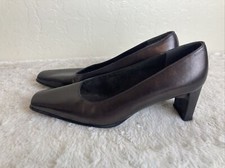 Stuart Weitzman Womens 7 B Heels Pump Slip On Square Toe Copper Brown Metallic