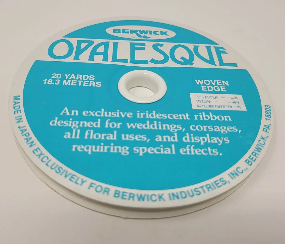 NEW VTG Berwick White Iridescent Opalesque Craft Ribbon 6mm 1/4" WIDE x 20 YDS - Image 4 of 4