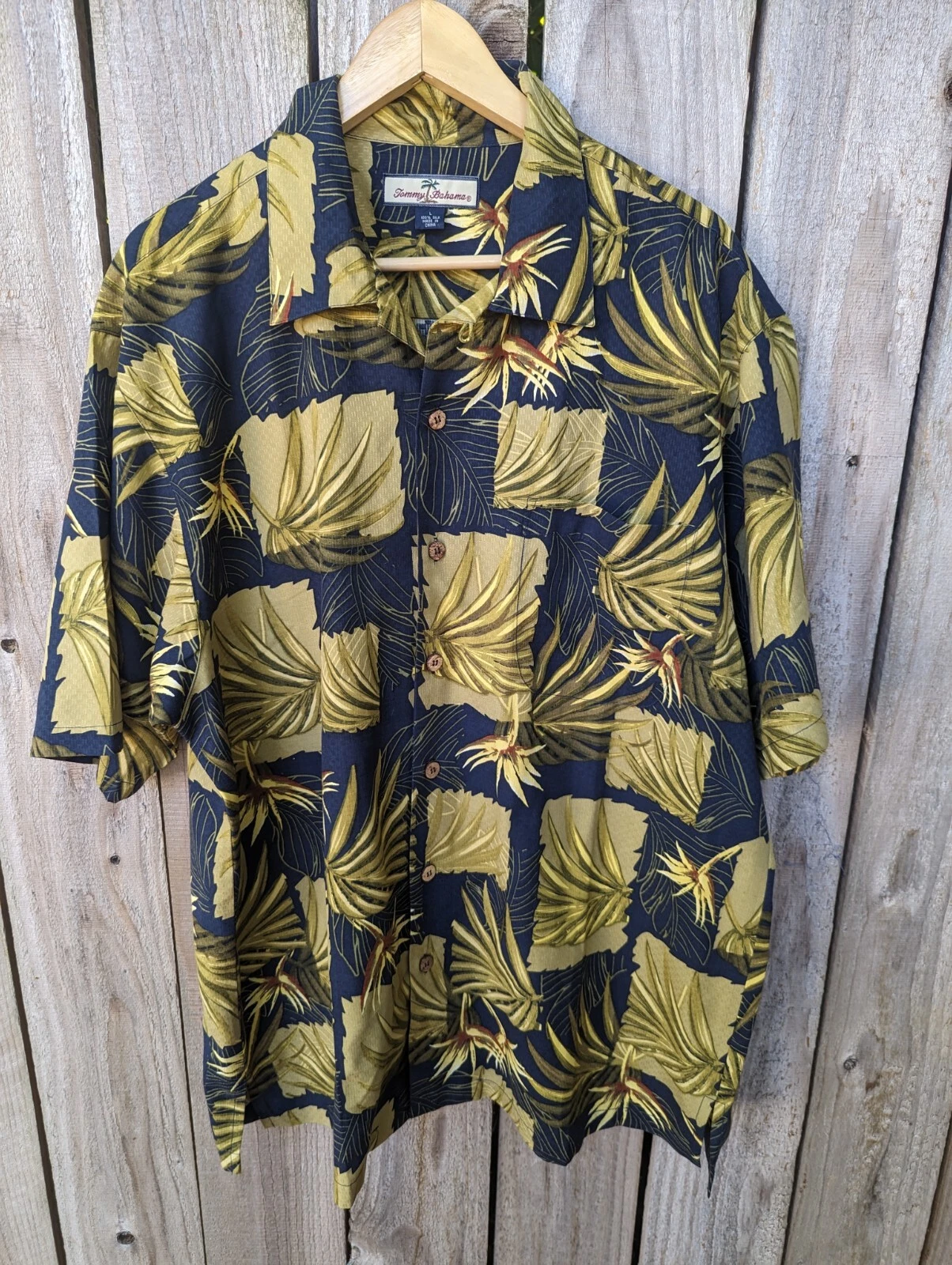 Tommy Bahama Aloha Silk Shirt Mens Large Loop Collar Blue Yellow Hawaiian Floral