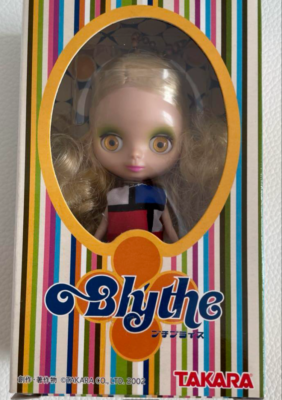 タカラトミー 初期型Blythe  モンドリアン Petite Blythe Mondrian Fashion doll blonde hair Takara Tomy from
