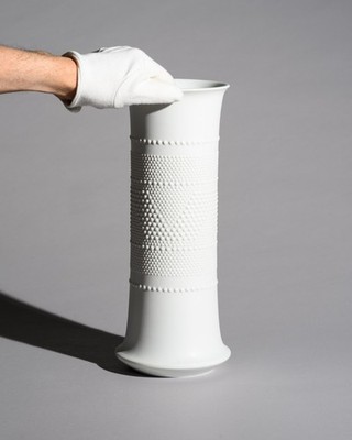 Rosenthal Studio-Line Porcelain Vase  3050/34  Tapio Wirkkala, 1966 Matte White