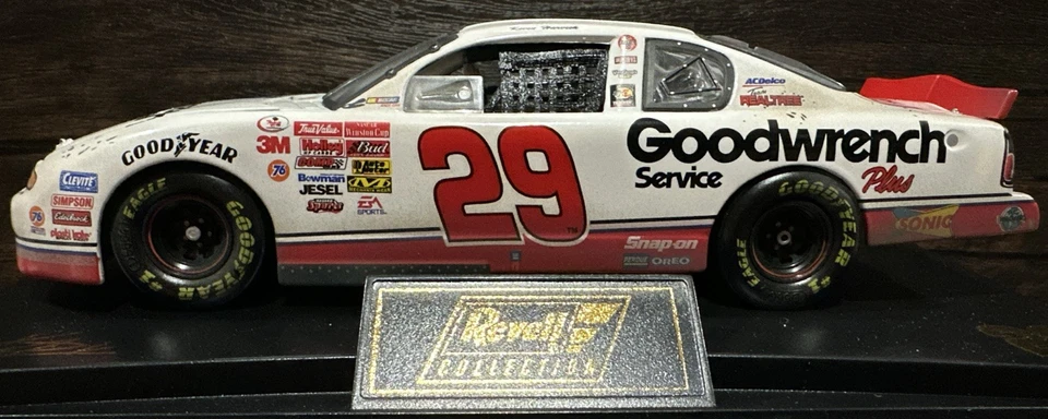 Kevin Harvick Goodwrench Atlanta 2001 primera victoria versión de carrera 1/24 Revell NASCAR Foto 2 de 4
