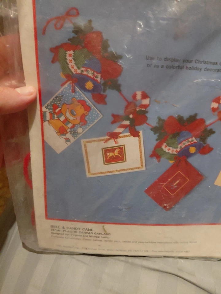 Bucilla Kit Lot Needlepoint Cross Stitch Christmas Card House Stock Vintage - Image 4 of 4